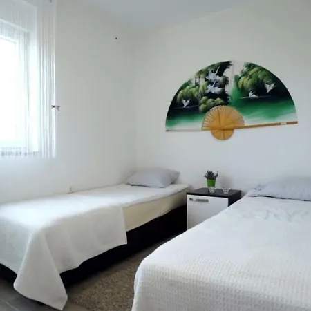 Apartment 3m